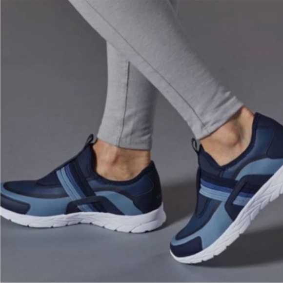 Vionic Unisex-Adult Vayda size 6 - Picture 1 of 8